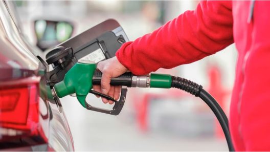 Ακριβότερα τα καύσιμα κι έπεται συνέχεια - Πώς διαμορφώνονται οι τιμές για τον καταναλωτή