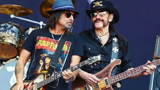 Motörhead: Πέθανε ο θρυλικός κιθαρίστας του συγκροτήματος