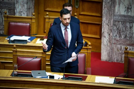 Αχαΐα: Κυρανάκης για το τρενάκι - «Δεν θα ρισκάρουμε ανθρώπινες ζωές εάν δεν γίνει μελέτη» για τις πτώσεις βράχων