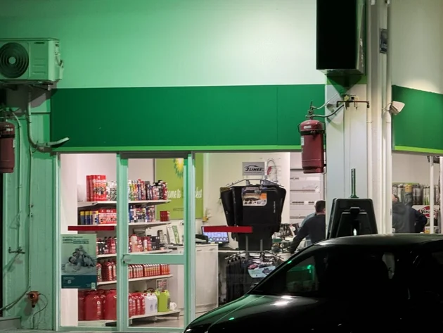 Ληστεία σε βενζινάδικο στο Αγρίνιο ΦΩΤΟ