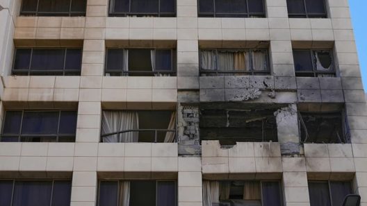 χτύπημα του Ισραήλ σε ξενοδοχείο της Βηρυτού