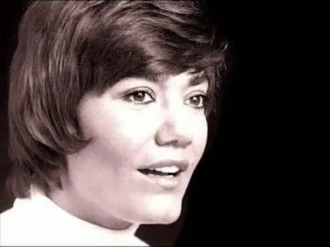 Μαρινέλλα: Πέθανε η μεγάλη τραγουδίστρια - Συγκίνηση στο Πανελλήνιο ΒΙΝΤΕΟ