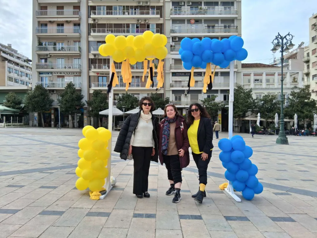 Το «σπιράλ» στη δράση ευαισθητοποίησης από την «Μέριμνα», στην Πλατεία Γεωργίου ΦΩΤΟ