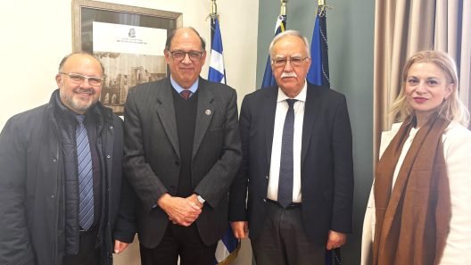 Καλάβρυτα: Επίσκεψη του Πρέσβη του Μεξικού - Συνάντηση με τον δήμαρχο Θ. Παπαδόπουλο