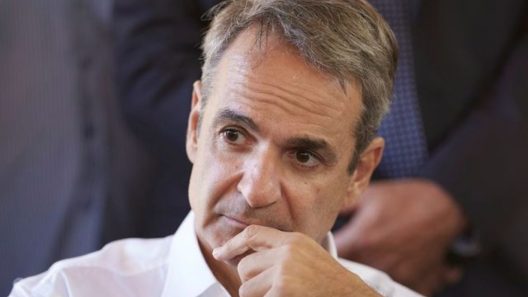 Ιράν και Τέμπη στην Κυριακάτικη ανάρτηση Μητσοτάκη