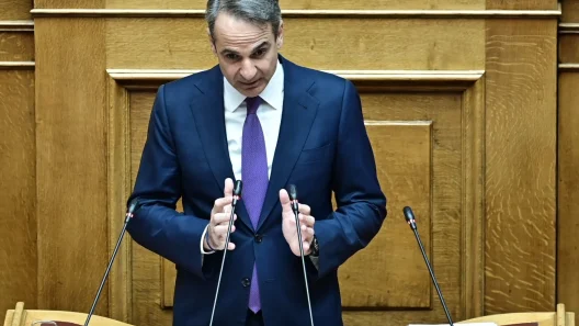 Βουλή-Μητσοτάκης: «Η αποστολή στην Κύπρο είναι αμυντική και ειρηνική»