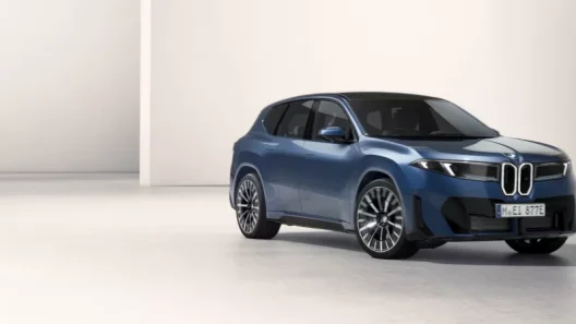 Η BMW Τζουραμάνης παρουσιάζει τη νέα BMW iX3