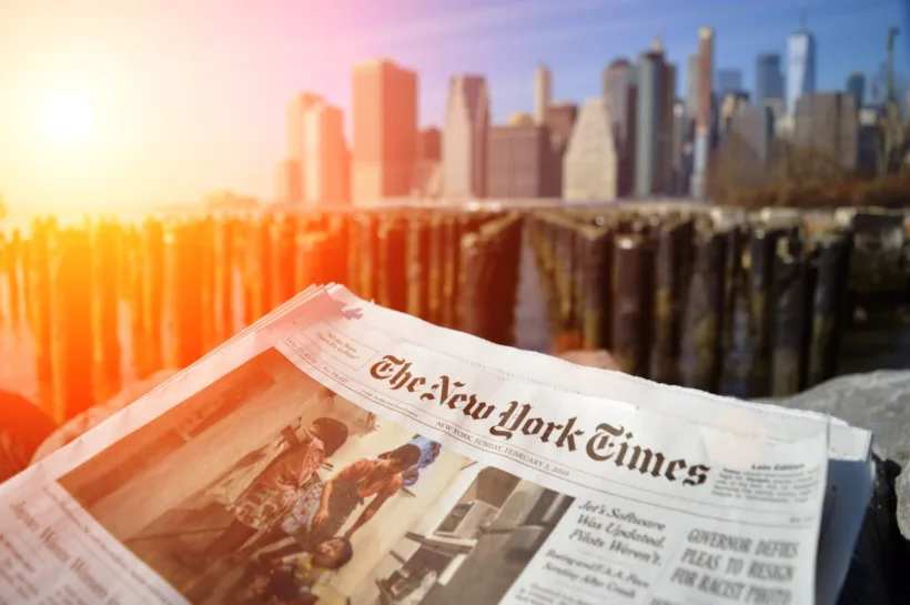 Δικαστική δικαίωση για την εφημερίδα New York Times στην αγωγή κατά Τραμπ