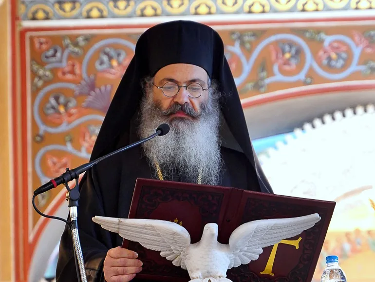 Στην Παναγία Τρυπητή ο ΣΤ΄ Εσπερινός με τον Επίσκοπο Αχελώου ΦΩΤΟ 5 Στην Παναγία Τρυπητή ο ΣΤ΄ Εσπερινός με τον Επίσκοπο Αχελώου ΦΩΤΟ
