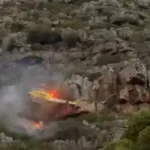 Νότια Αφρική: Συνετρίβη ελικόπτερο που προσπαθούσε να σβήσει φωτιά ΒΙΝΤΕΟ