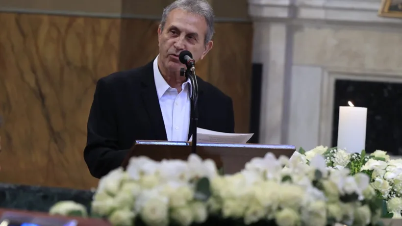 Συγκλονίζει ο Γιώργος Νταλάρας για τη Μαρινέλλα: «Για μένα πέθανε η δεύτερη μάνα μου» ΒΙΝΤΕΟ