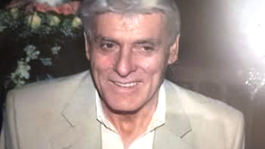 Ο εκλιπών Αθανάσιος Ντούβας