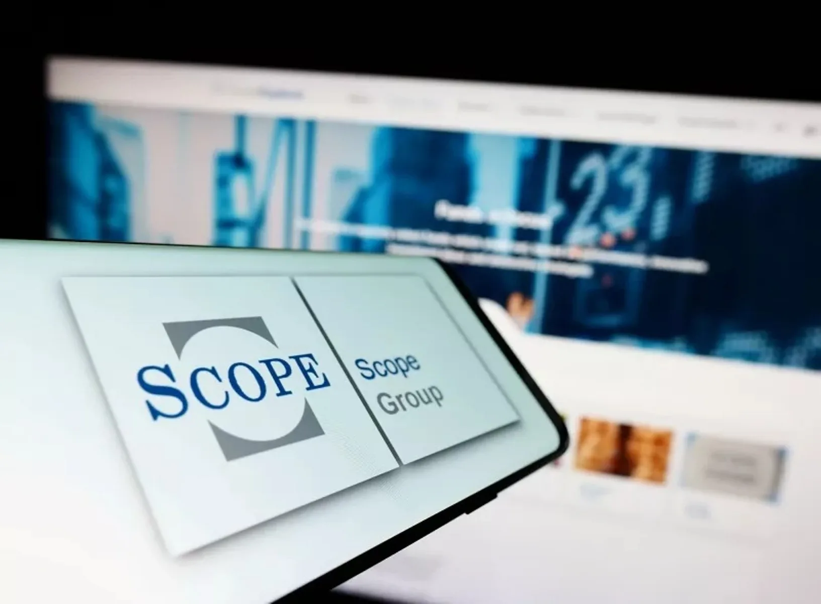 Οικονομία: Η Scope Ratings διατήρησε τη βαθμίδα ΒΒΒ με θετικές προοπτικές