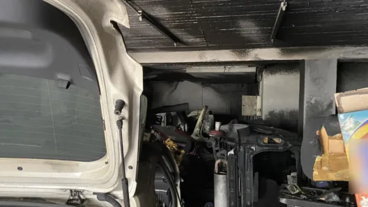 Αχαΐα: Διέπραξαν κλοπές σε φορτηγό και αποθήκη