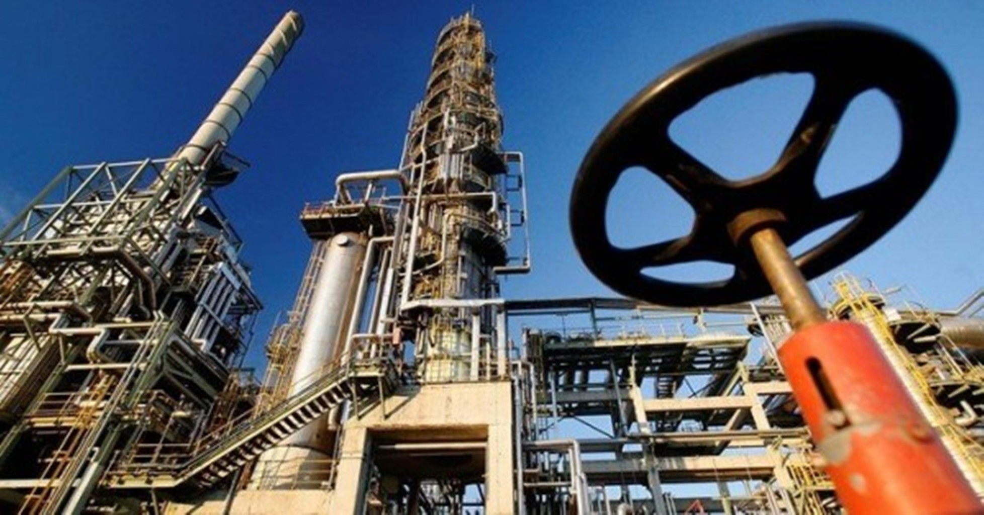 Πώς επηρέασαν τις τιμές πετρελαίου και φυσικού αερίου οι δηλώσεις Τραμπ