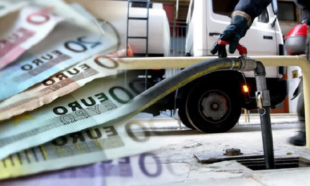 Πάτρα: Πώς αντιδρούν οι καταναλωτές στην αύξηση της τιμής του πετρελαίου θέρμανσης - Γεμίζουν δεξαμενές και τελούν εν αναμονή