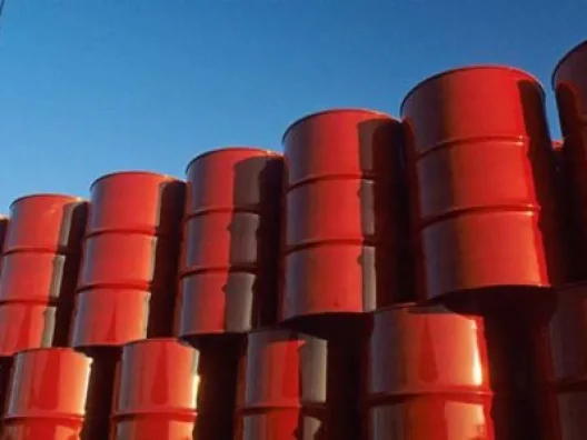 «Βλέπουν» το πετρέλαιο στα $100 το βαρέλι