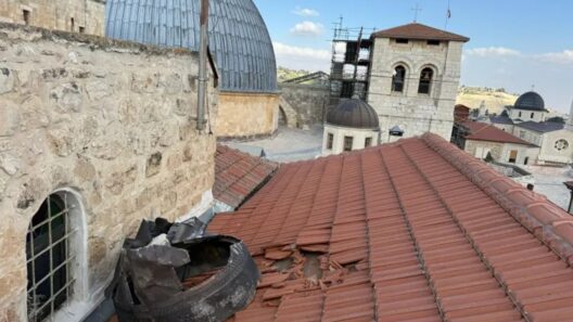 Πύραυλος σε ελληνορθόδοξο μοναστήρι δίπλα στον Πανάγιο Τάφο