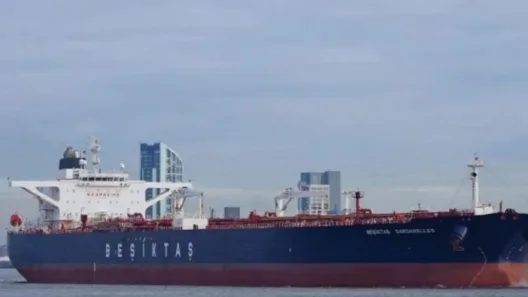 Drone χτύπησε γεμάτο Τουρκικό δεξαμενόπλοιο κοντά στον Βόσπορο ΒΙΝΤΕΟ