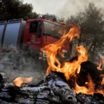 Πάτρα: Πάνω από 900 ευρώ πρόστιμο για καύση χόρτων