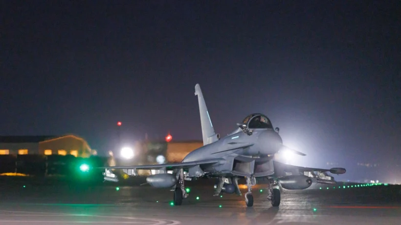 ΜΕΣΗ ΑΝΑΤΟΛΗ: Διευρύνεται η σύγκρουση - Ισραήλ κατά Χεζμπολάχ στον Λίβανο, με νεκρούς - Drone έπληξε την Κύπρο - Oλες οι εξελίξεις 24 ΜΕΣΗ ΑΝΑΤΟΛΗ: Διευρύνεται η σύγκρουση - Ισραήλ κατά Χεζμπολάχ στον Λίβανο, με νεκρούς - Drone έπληξε την Κύπρο - Oλες οι εξελίξεις