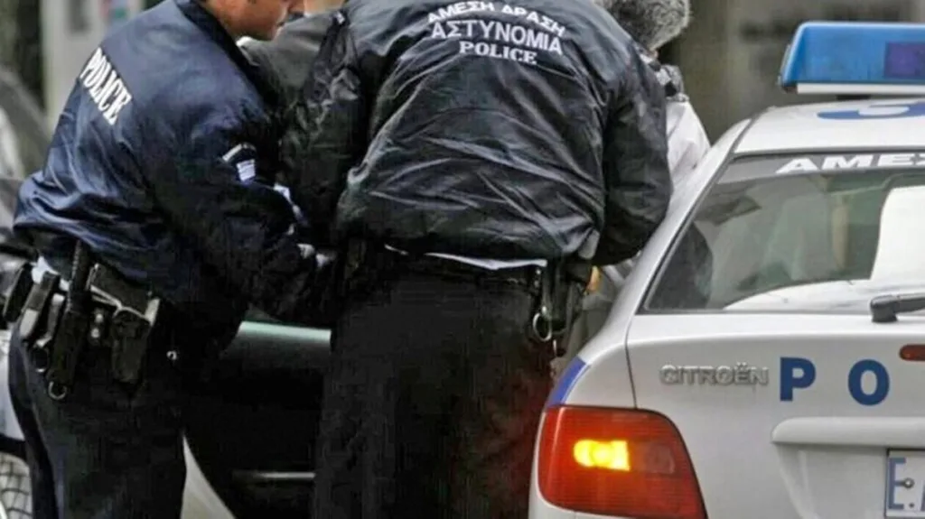 Αίγιο: Εκλεψε μηχάνημα 300 ευρώ από χωράφι