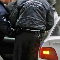 Πάτρα: Του είχαν αφαιρέσει το δίπλωμα αλλά οδηγούσε κανονικά μοτοσικλετιστής