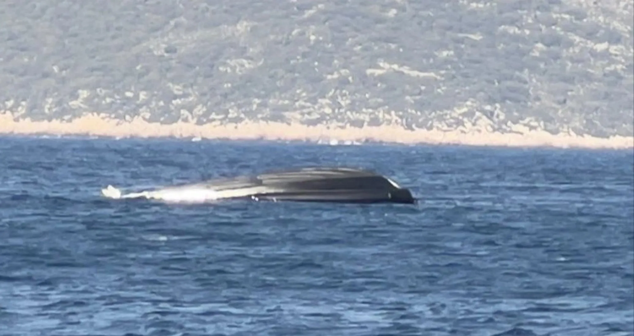 Το βίντεο με το βυθισμένο σκάφος της Frontex στο Καστελόριζο, τρεις τραυματίες