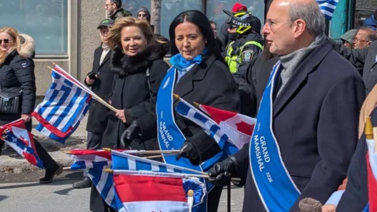 Στο Μόντρεαλ με ομογενείς η Χριστίνα Σταρακά για την 25η Μαρτίου ΦΩΤΟ