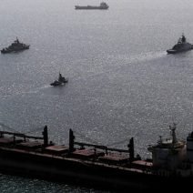 Επιμένει το Ιράν: «Τα Στενά του Ορμούζ θα είναι κλειστά για τους εχθρούς»