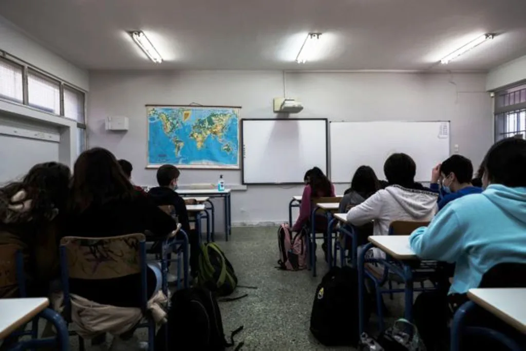 Κακοκαιρία Erminio: Πού θα παραμείνουν κλειστά τα σχολεία αύριο Πέμπτη 2 Απριλίου