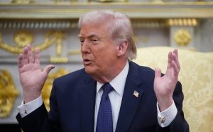 «Η κατάρριψη του μαχητικού δεν θα επηρεάσει τις διαπραγματεύσεις» λέει ο Τραμπ