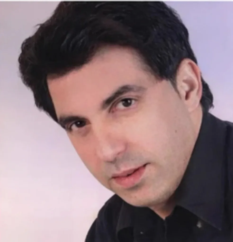 Ο 51χρονος τραγουδιστής Γιώργος Τσιτόγλου