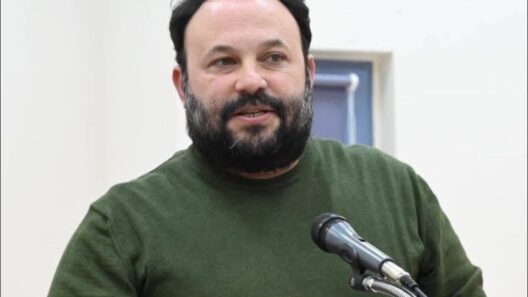 «Η Χώρα χρειάζεται έναν νέο άνεμο ΠΑΣΟΚ»