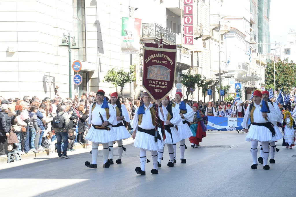Πάτρα: Τίμησε την Επανάσταση του 1821 - Η Δοξολογία και η μεγάλη παρέλαση ΒΙΝΤΕΟ-ΦΩΤΟ 57 Πάτρα: Τίμησε την Επανάσταση του 1821 - Η Δοξολογία και η μεγάλη παρέλαση ΒΙΝΤΕΟ-ΦΩΤΟ