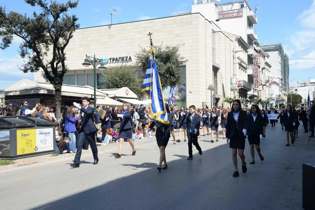 Πάτρα: Τίμησε την Επανάσταση του 1821 - Η Δοξολογία και η μεγάλη παρέλαση ΒΙΝΤΕΟ-ΦΩΤΟ 51 Πάτρα: Τίμησε την Επανάσταση του 1821 - Η Δοξολογία και η μεγάλη παρέλαση ΒΙΝΤΕΟ-ΦΩΤΟ