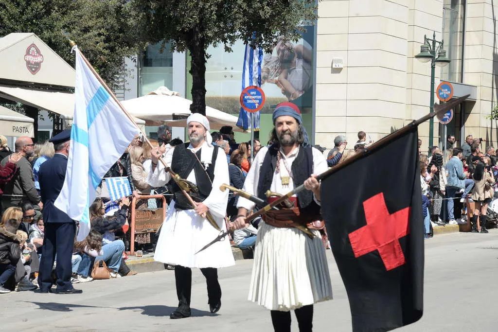 Πάτρα: Τίμησε την Επανάσταση του 1821 - Η Δοξολογία και η μεγάλη παρέλαση ΒΙΝΤΕΟ-ΦΩΤΟ 49 Πάτρα: Τίμησε την Επανάσταση του 1821 - Η Δοξολογία και η μεγάλη παρέλαση ΒΙΝΤΕΟ-ΦΩΤΟ