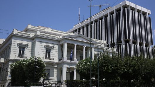 ΥΠΕΞ: Έχουν επαναπατριστεί πάνω από 1.039 άτομα από τη Μέση Ανατολή