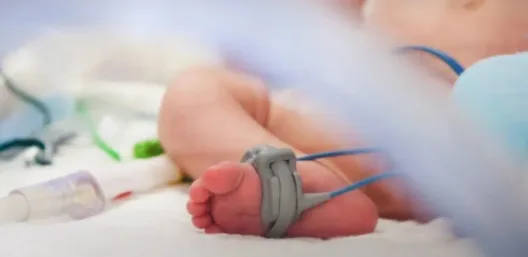 Πάτρα: Τι «έδειξε» η ιατροδικαστική εξέταση για το μωρό από τον Πύργο που νοσηλεύεται στο Καραμανδάνειο