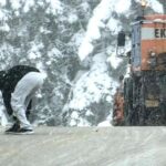 Καλάβρυτα: Επιχείρηση απεγκλωβισμού επιβατών ΙΧ, τους «καθήλωσε» σφοδρή χιονόπτωση
