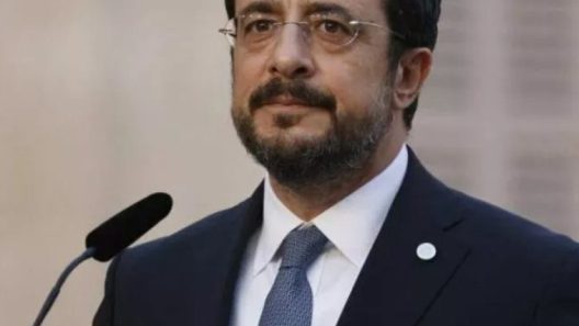 Χριστοδουλίδης μετά την πρόσκρουση drone: «Δεν θα αποτελέσουμε μέρος στρατιωτικής επιχείρησης»