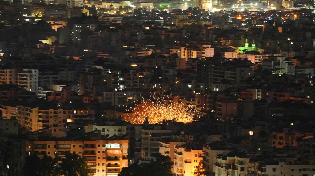 Μέση Ανατολή: Το Ιράν επιτέθηκε σε 6 χώρες - Το Ισραήλ σε Βηρυτό και Τεχεράνη - Τραμπ: «Παραδοθείτε ή πεθάνετε» ΣΥΝΕΧΗΣ ΕΝΗΜΕΡΩΣΗ