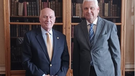 Ο ακαδημαΐκος Χρήστος Ζερεφός για το Διεθνές Συνέδριο Βαλκανικών χωρών και Πόντου στην Πάτρα ΦΩΤΟ