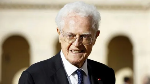 Λιονέλ Ζοσπέν: Απεβίωσε ο πρώην πρωθυπουργός της Γαλλίας