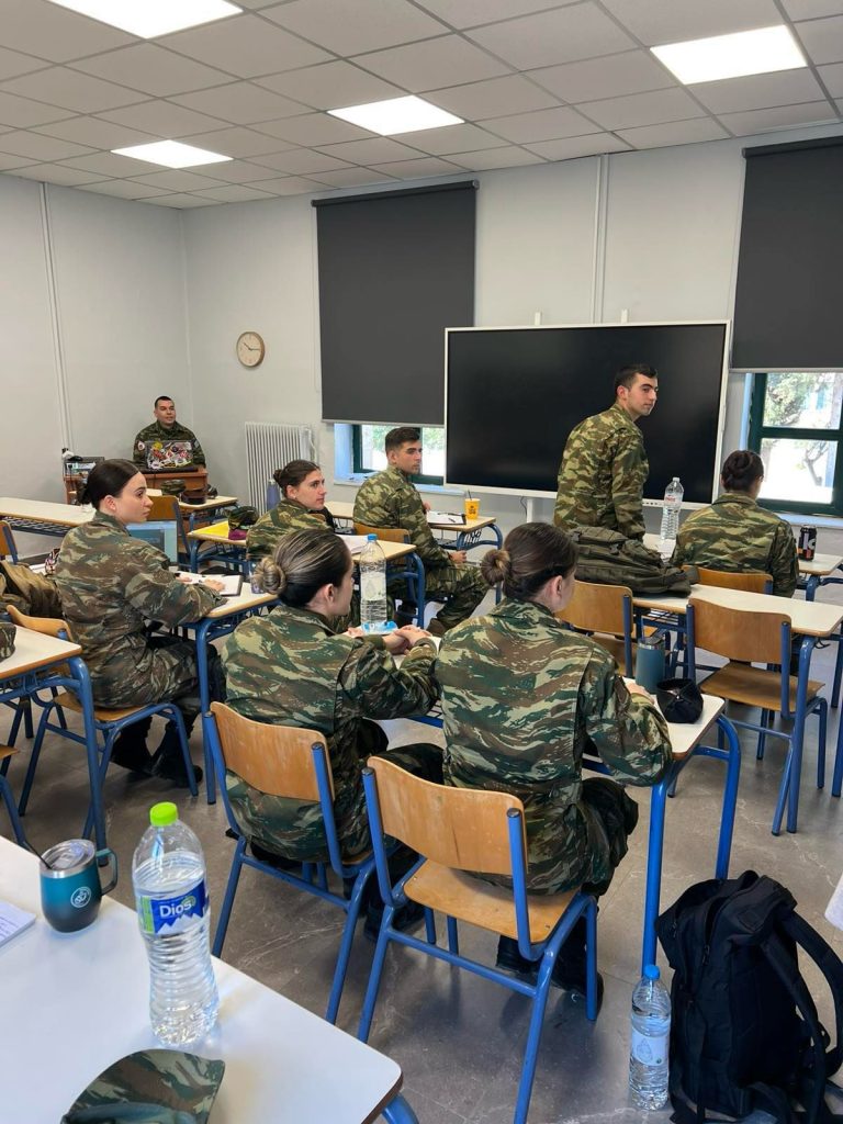 Πάτρα: Στο «αναβαθμισμένο» ΚΕΤΧ η Αλεξοπούλου για τους νεοσύλλεκτους ΦΩΤΟ 7 Πάτρα: Στο «αναβαθμισμένο» ΚΕΤΧ η Αλεξοπούλου για τους νεοσύλλεκτους ΦΩΤΟ