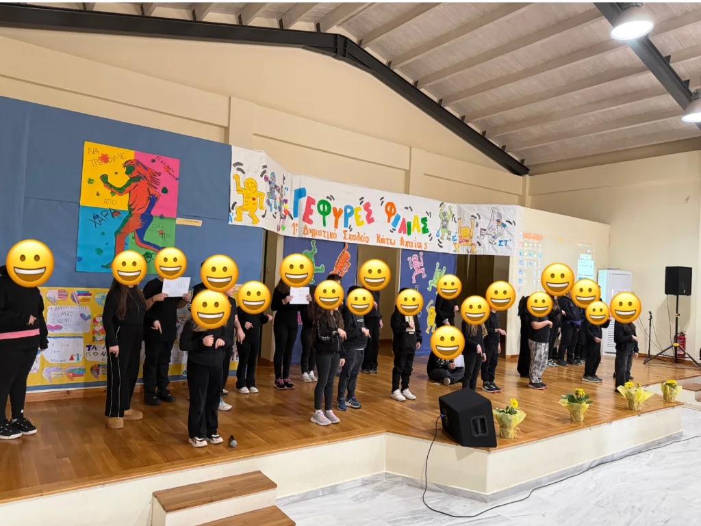Τραγούδησαν για τη διαφορετικότητα και στη νοηματική γλώσσα, στην Κάτω Αχαΐα ΦΩΤΟ 29 Τραγούδησαν για τη διαφορετικότητα και στη νοηματική γλώσσα, στην Κάτω Αχαΐα ΦΩΤΟ