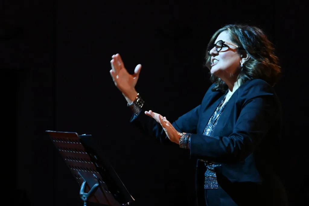 Η Προπαιδική Χορωδία της Πολυφωνικής πάει Παλαιό Φάληρο ΦΩΤΟ