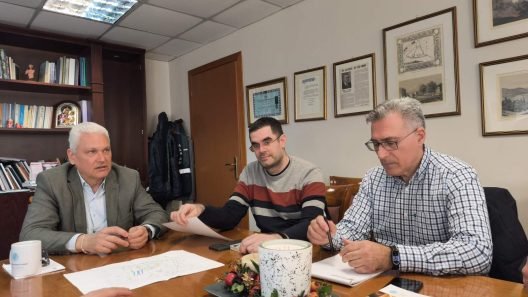 Αχαΐα: Σύσκεψη για τα προβλήματα με την μεταφορά μαθητών σε σχολεία