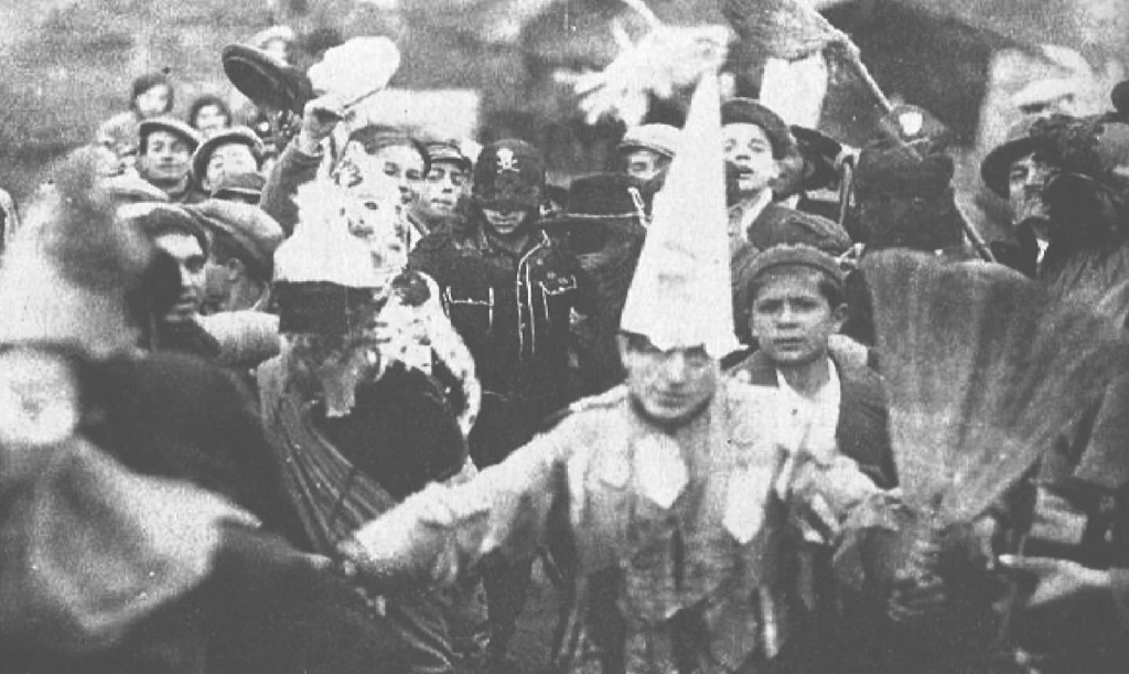 Καρναβάλι στην Κωνσταντινούπολη και την Πάτρα, από την Κοινο_Τοπία ΦΩΤΟ