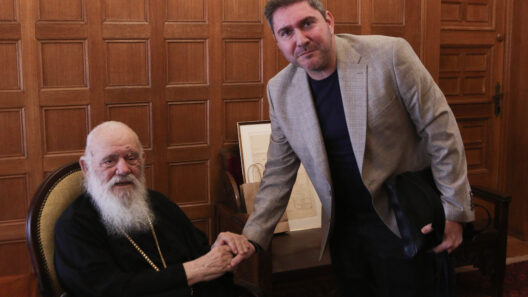 Συνάντηση του Προέδρου της ΠΕΠΙΕΘ, Γιώργου Βάλλη με τον Αρχιεπίσκοπο Ιερώνυμο, επίκεντρο η κοινωνική προσφορά ΦΩΤΟ
